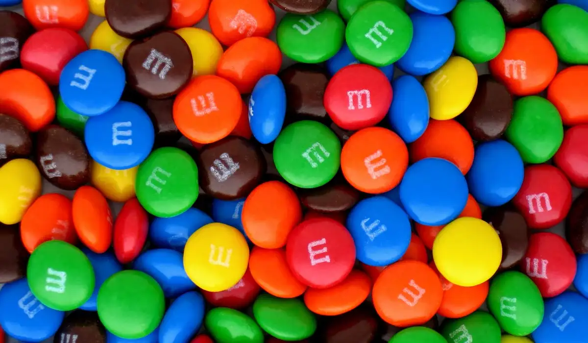 Several M&Ms lying in a single pile